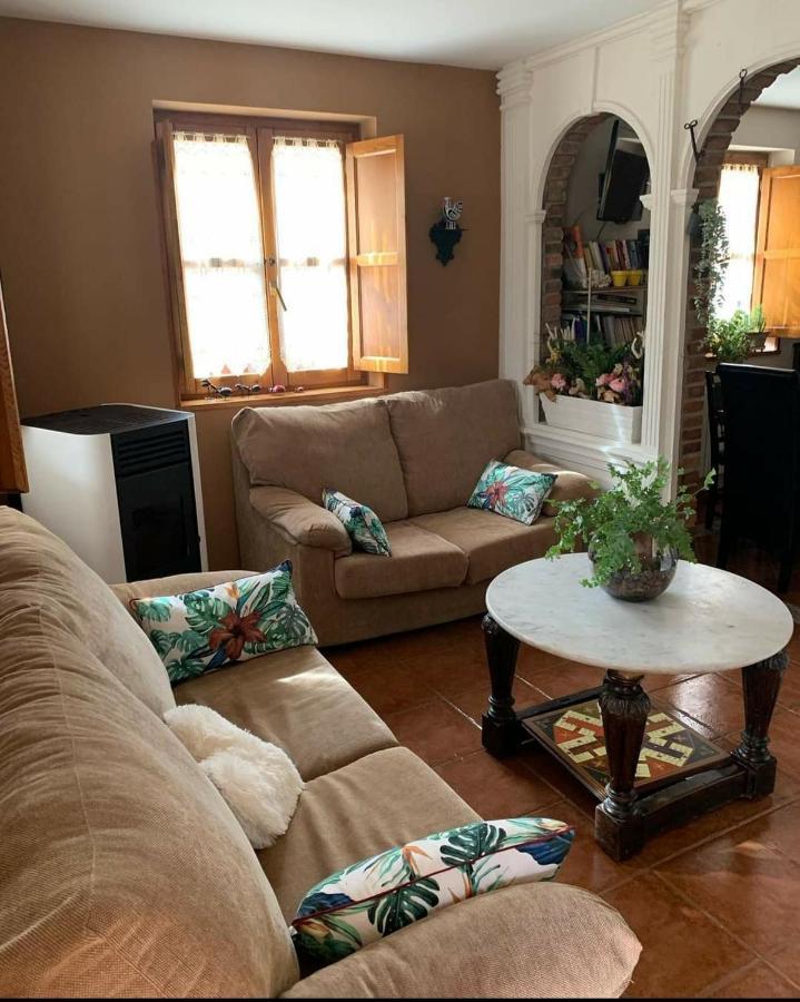 La Casona Del Jou Guest House Ortiguero Екстериор снимка